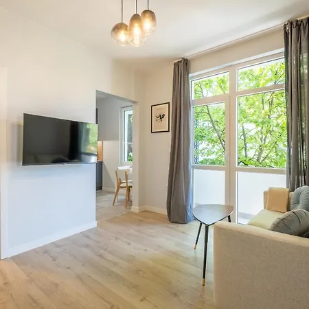 Town Place - 1 Bedroom Апартамент